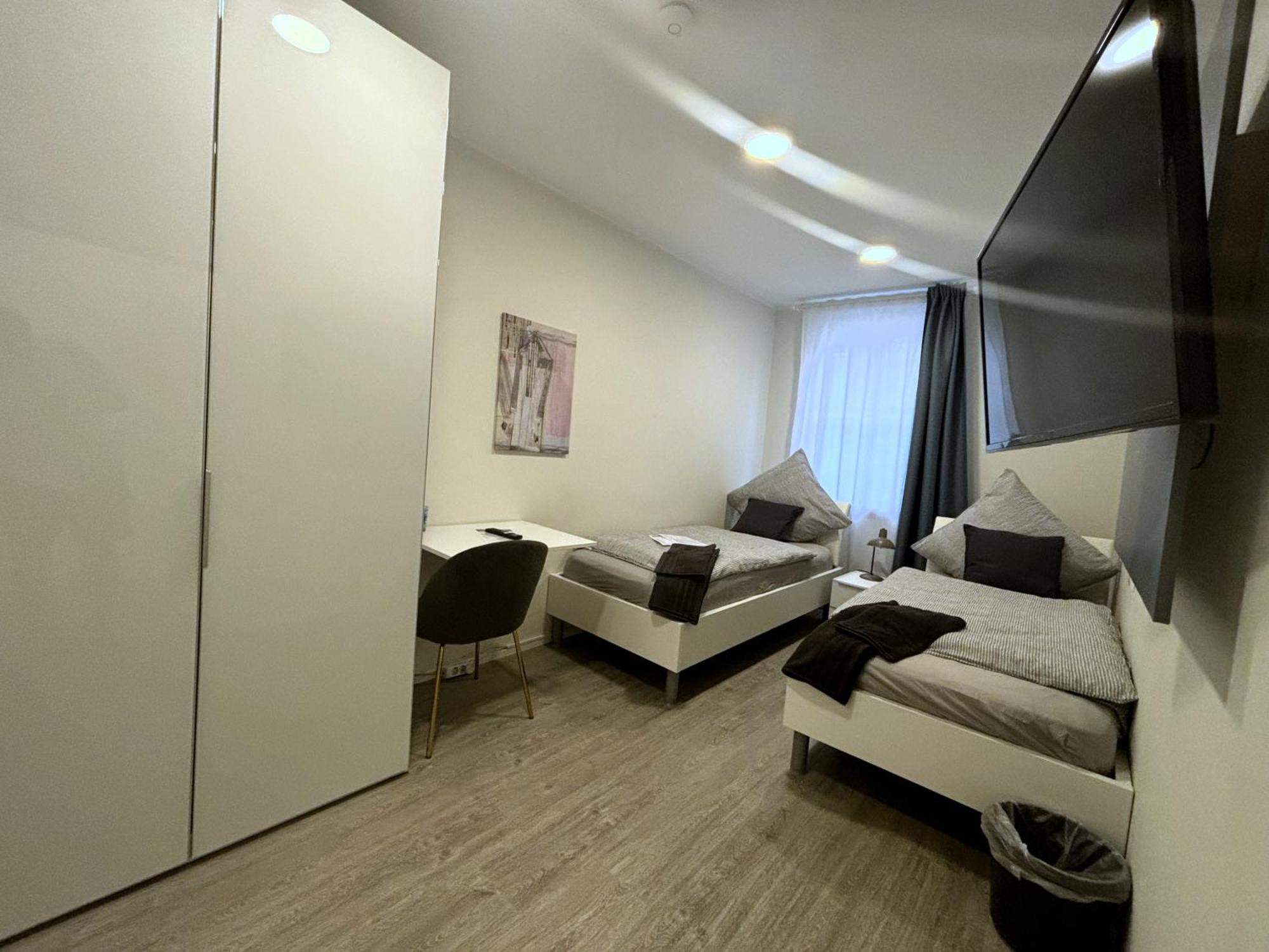 Boutique Hotel Q8 By Simplex Germersheim Extérieur photo