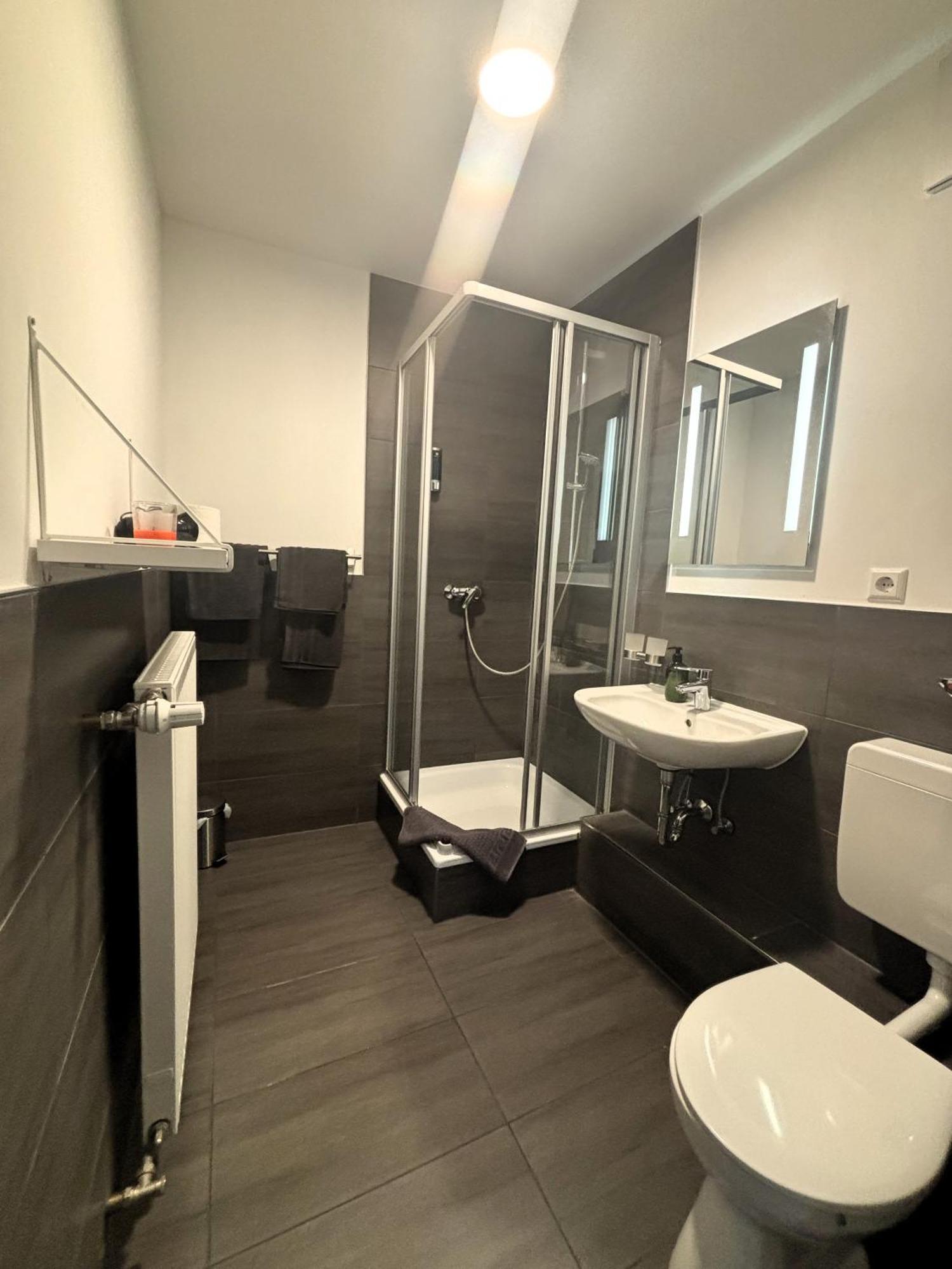 Boutique Hotel Q8 By Simplex Germersheim Extérieur photo